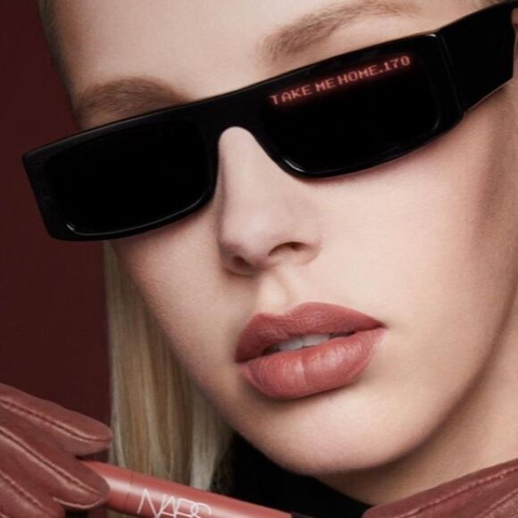 Nars Cosmetics Powermatte High-Intensity Lip Pencil - Picture 5 of 10